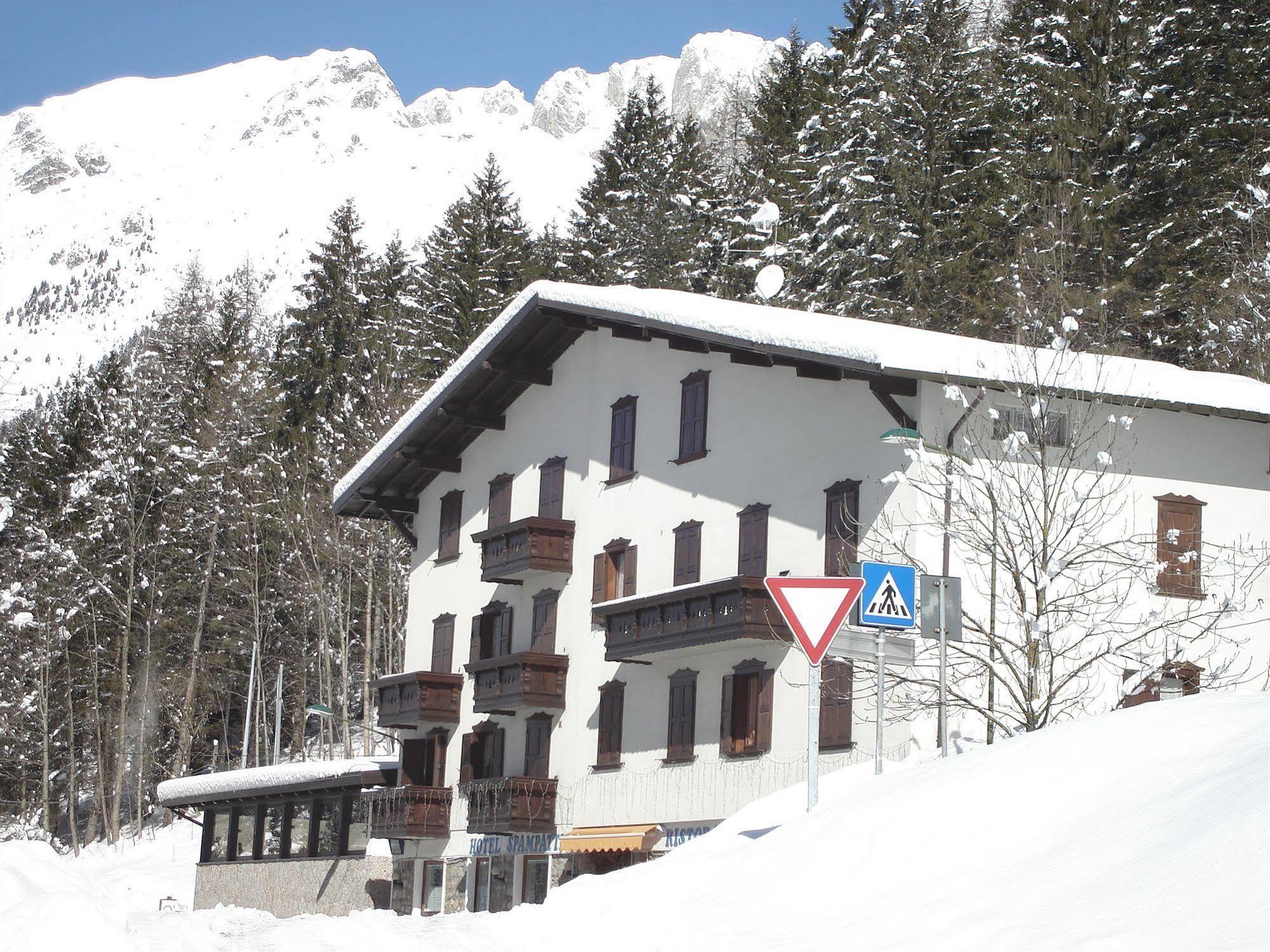Hotel Spampatti Castione della Presolana Exterior foto